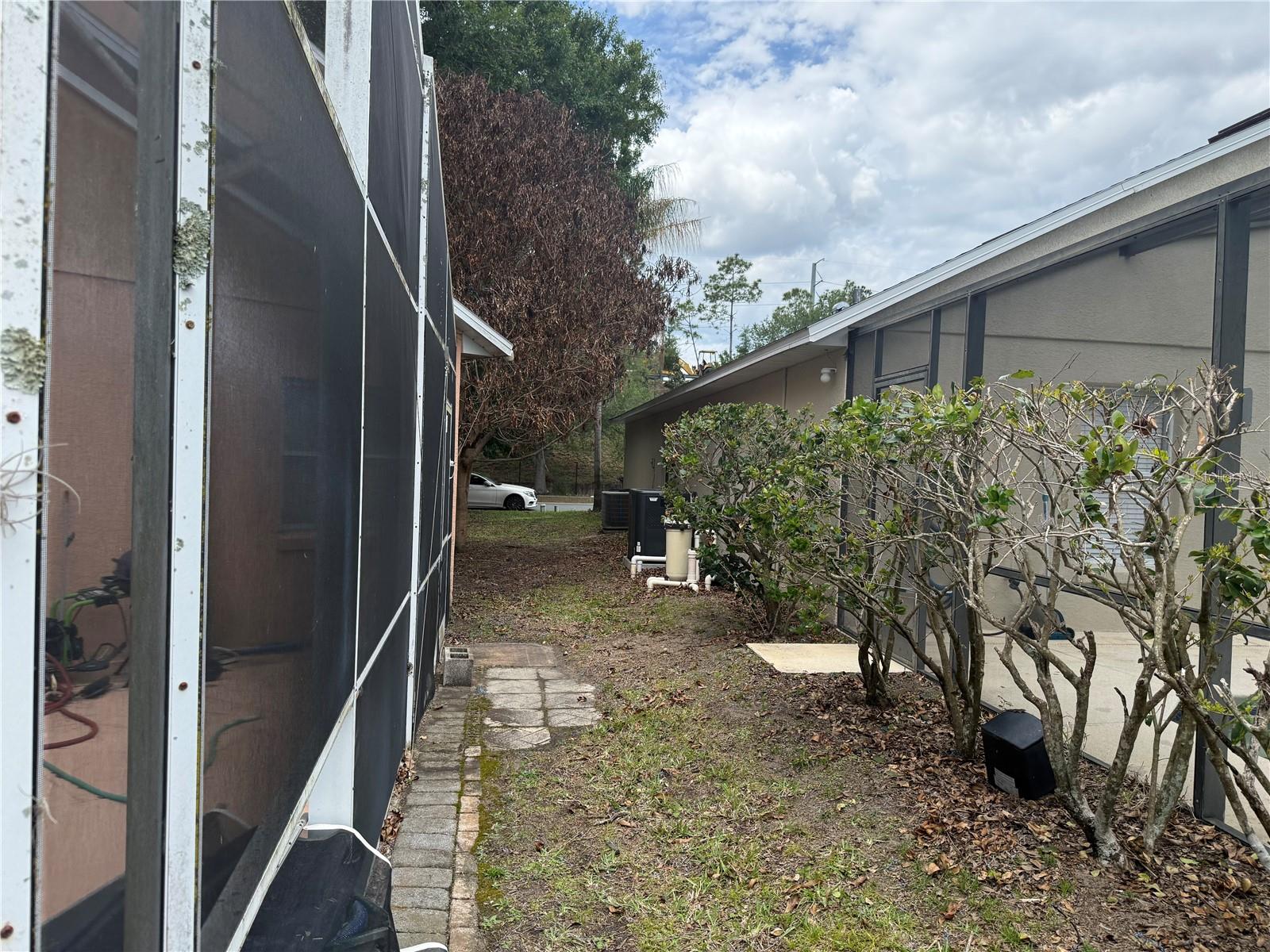 8128 Yellow Crane Dr Property Photo 40