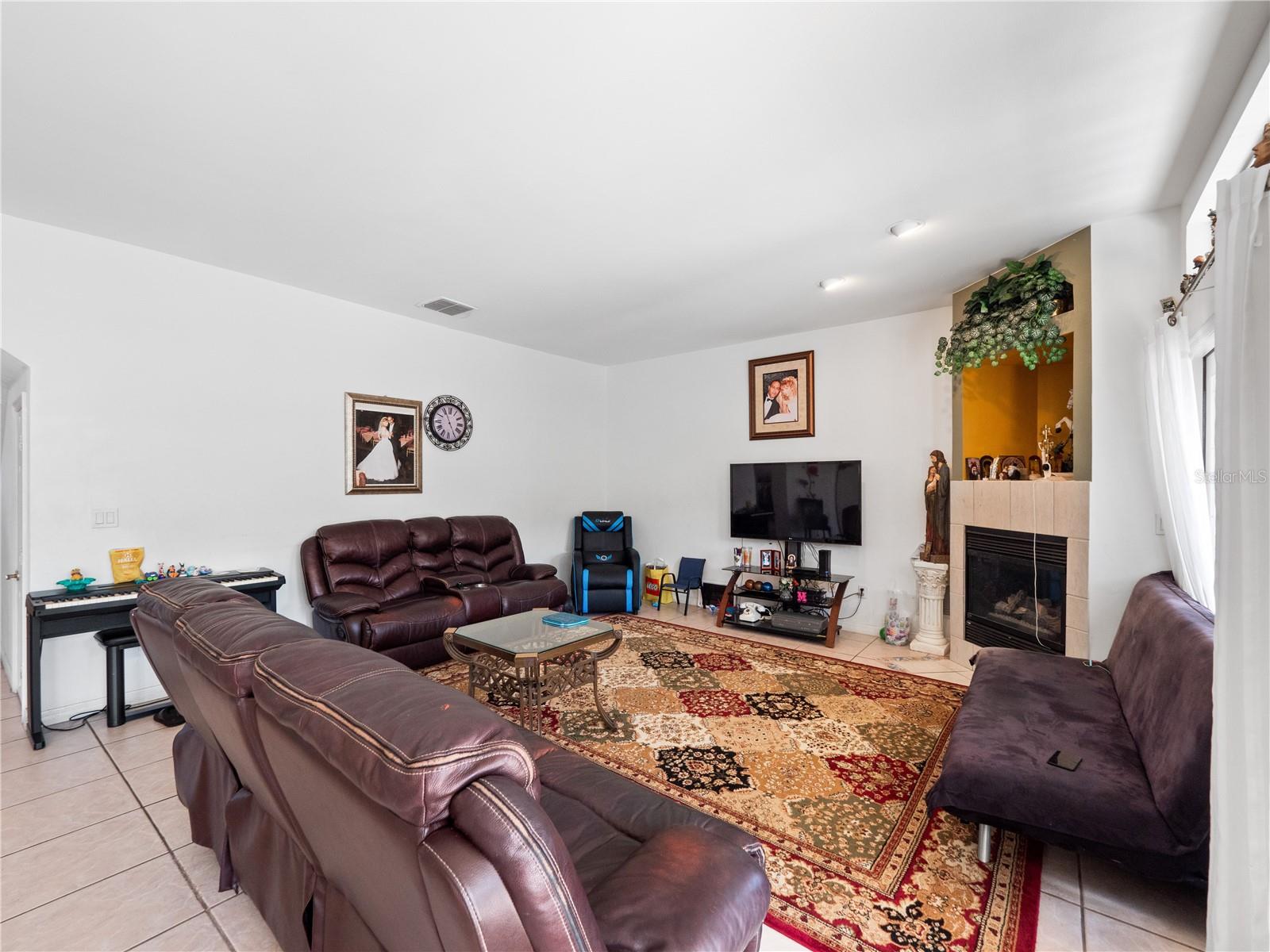 2072 Stone Cross Cir Property Photo 12