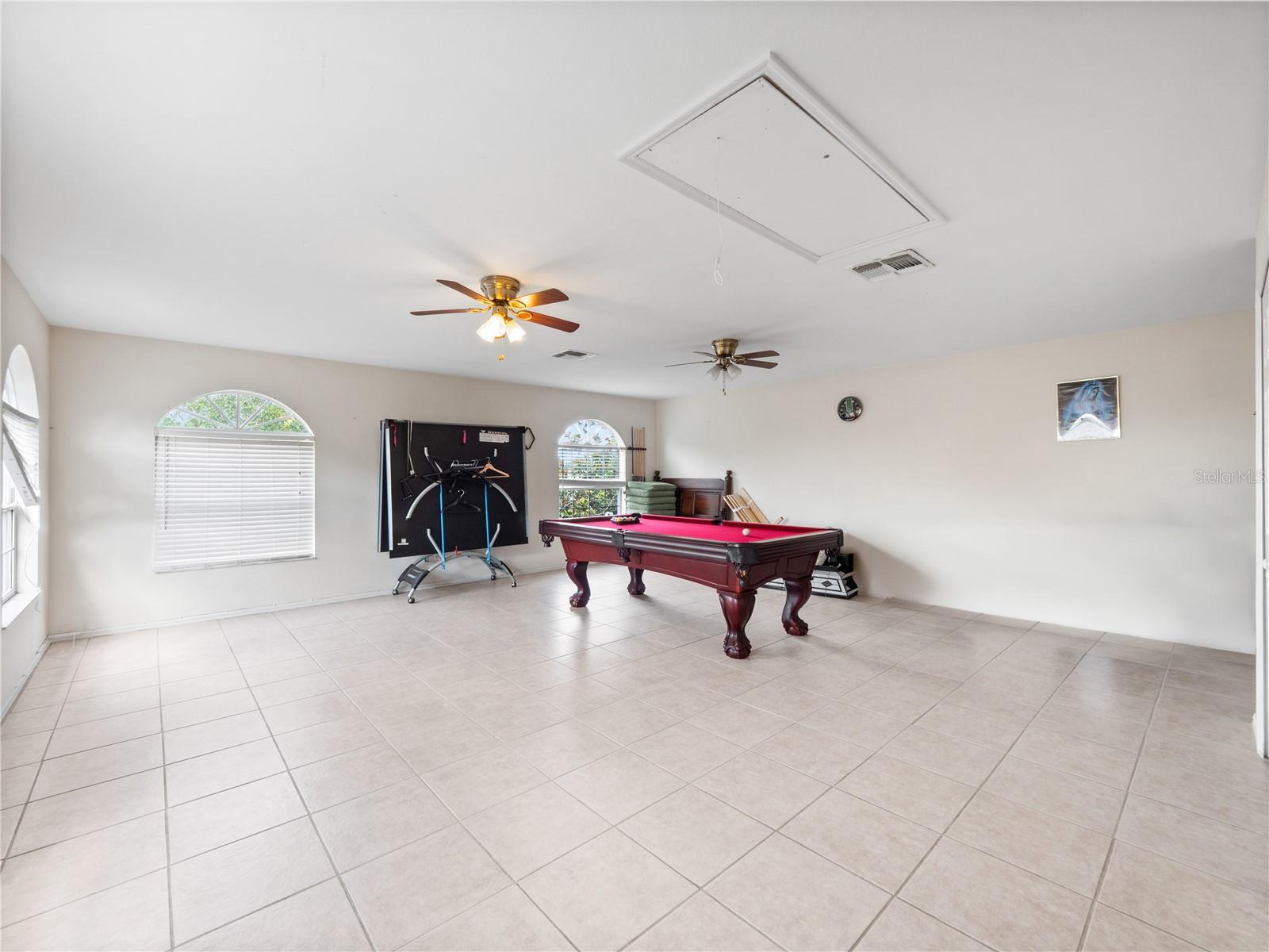 2072 Stone Cross Cir Property Photo 26