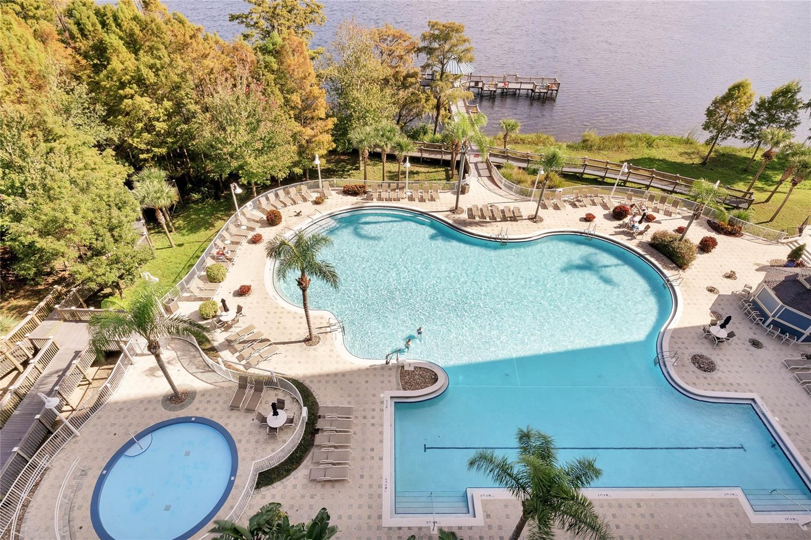 13415 Blue Heron Beach Dr #606 Property Photo 4