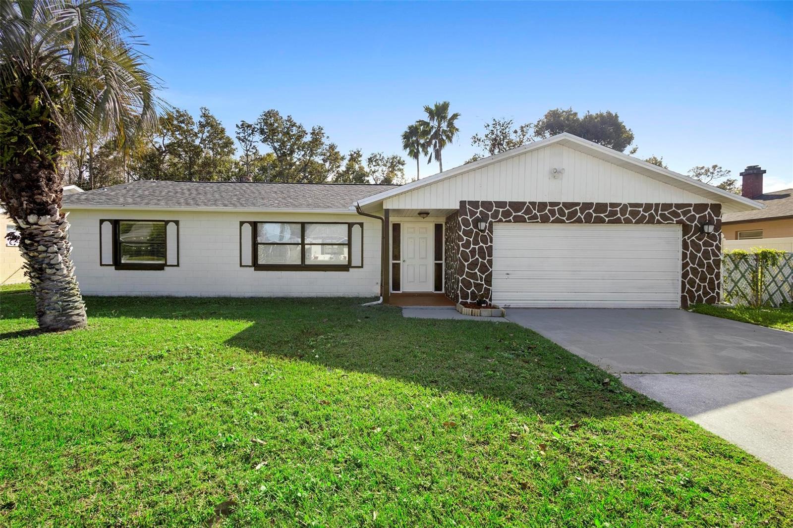 10140 BRIDLEWOOD AVE Property Photo 1