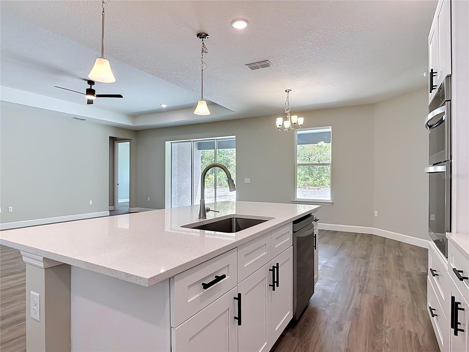 41260 Balsam St Property Photo 13