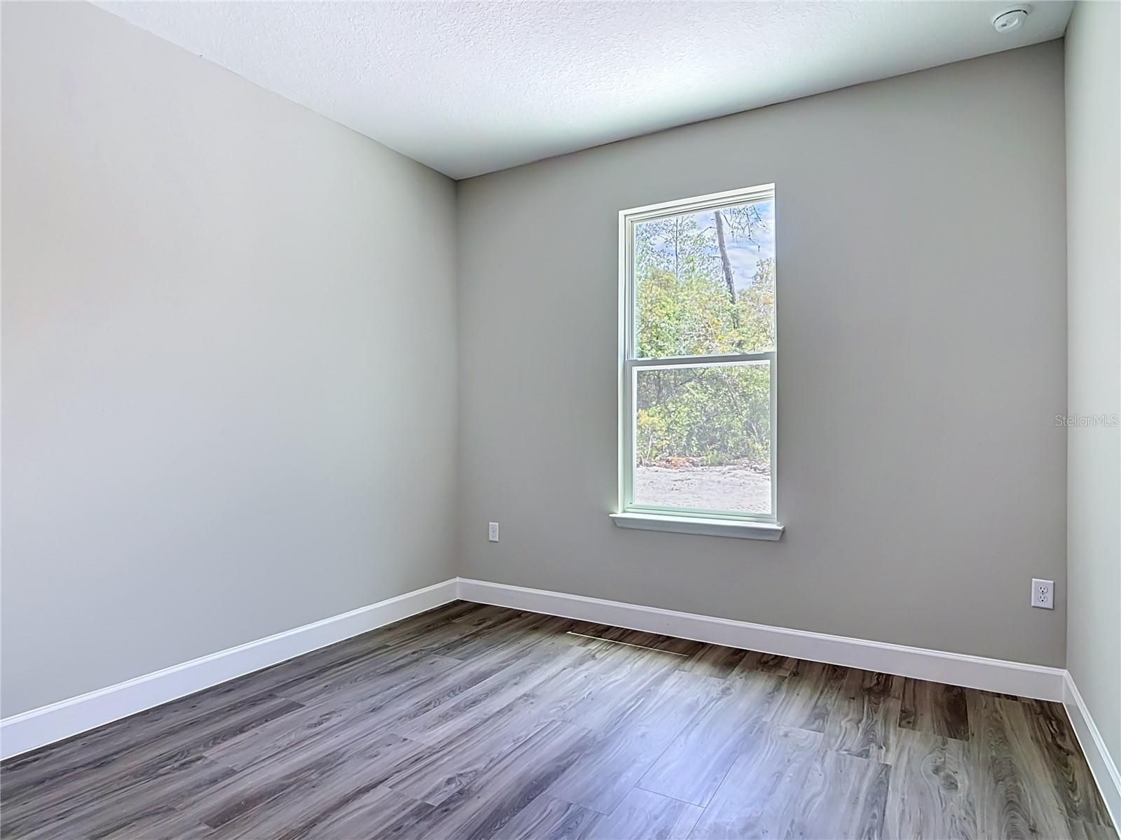 41260 Balsam St Property Photo 27