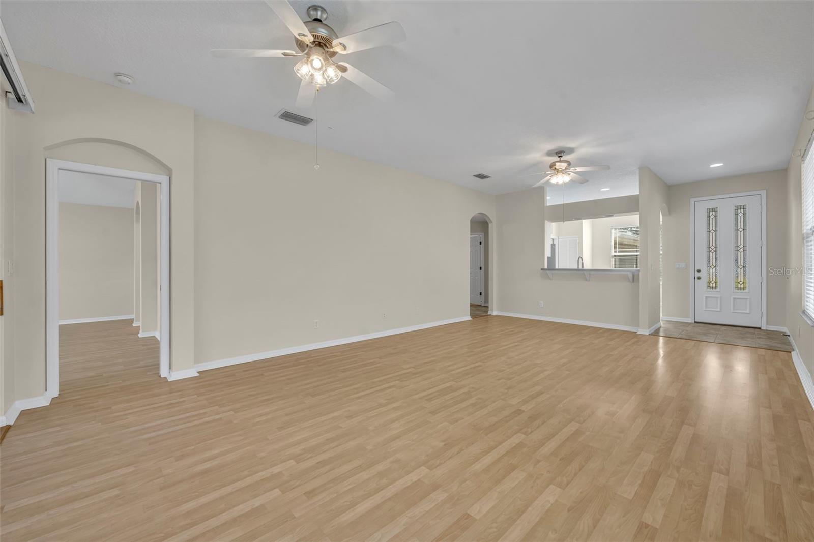 21630 Regency Park Ln Property Photo 13