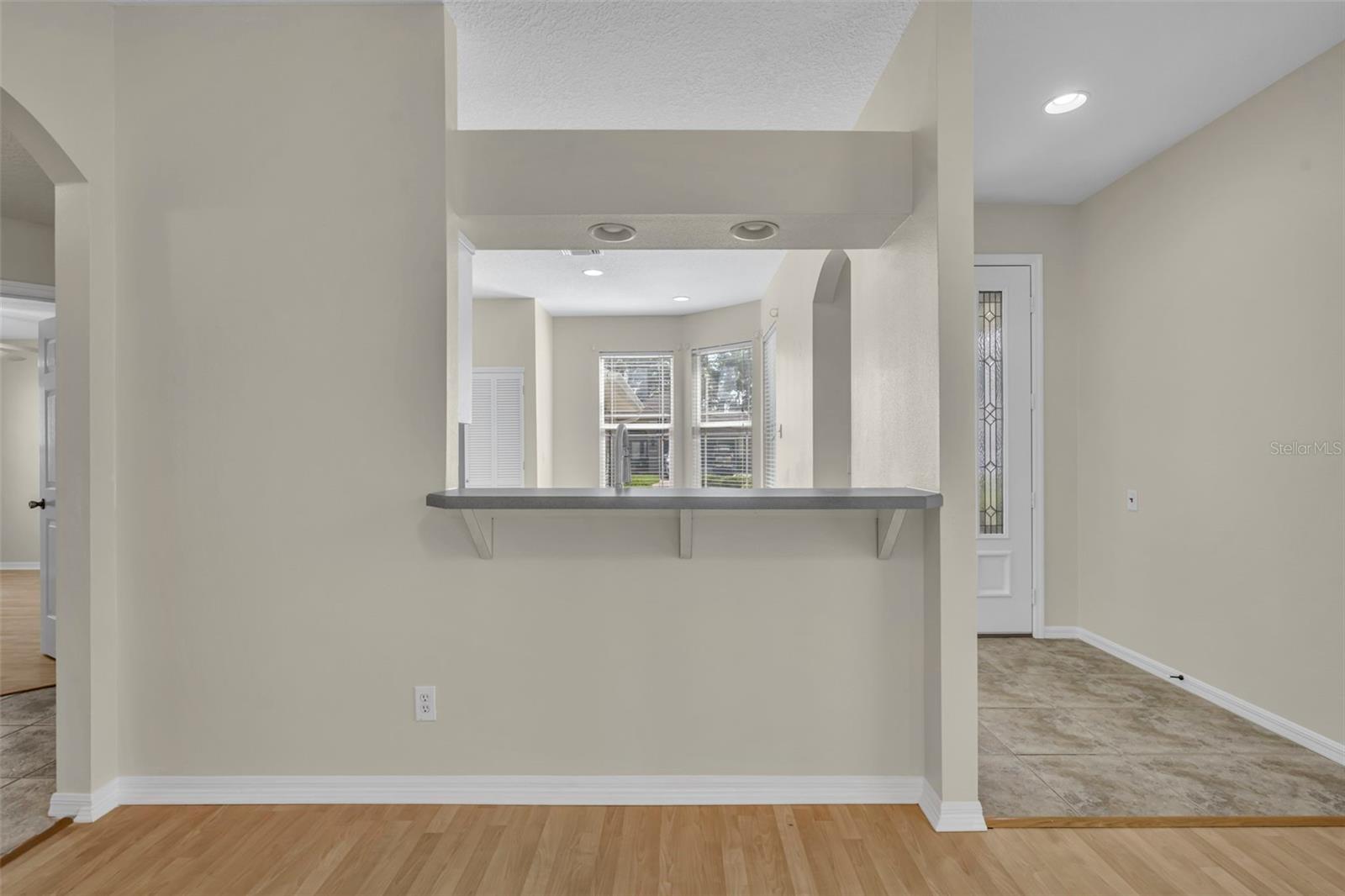 21630 Regency Park Ln Property Photo 14