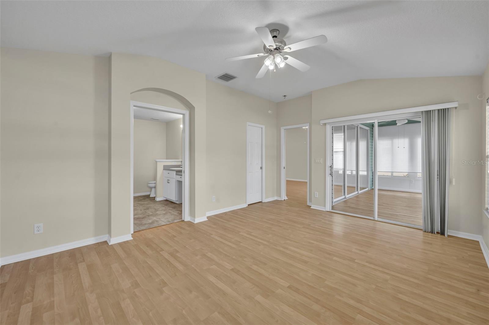 21630 Regency Park Ln Property Photo 22