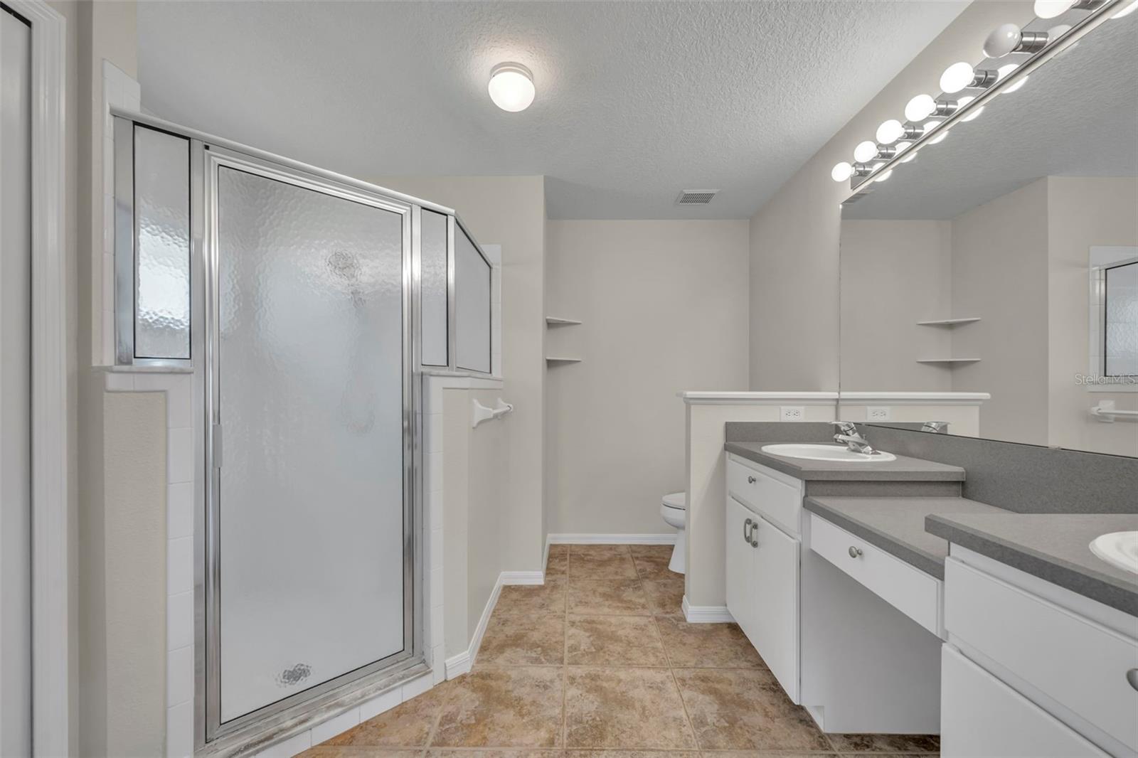 21630 Regency Park Ln Property Photo 24
