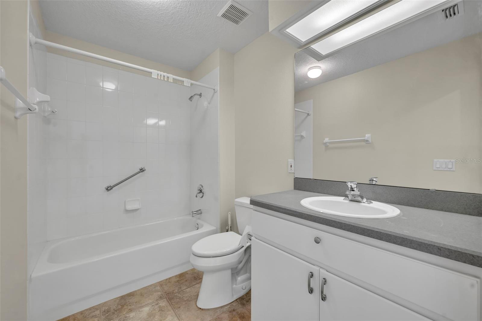 21630 Regency Park Ln Property Photo 26