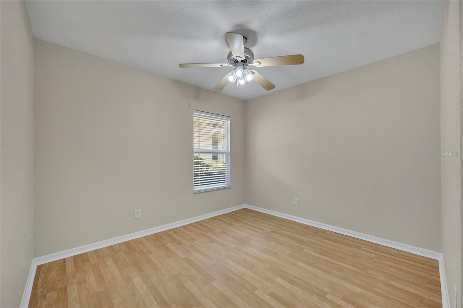 21630 Regency Park Ln Property Photo 27