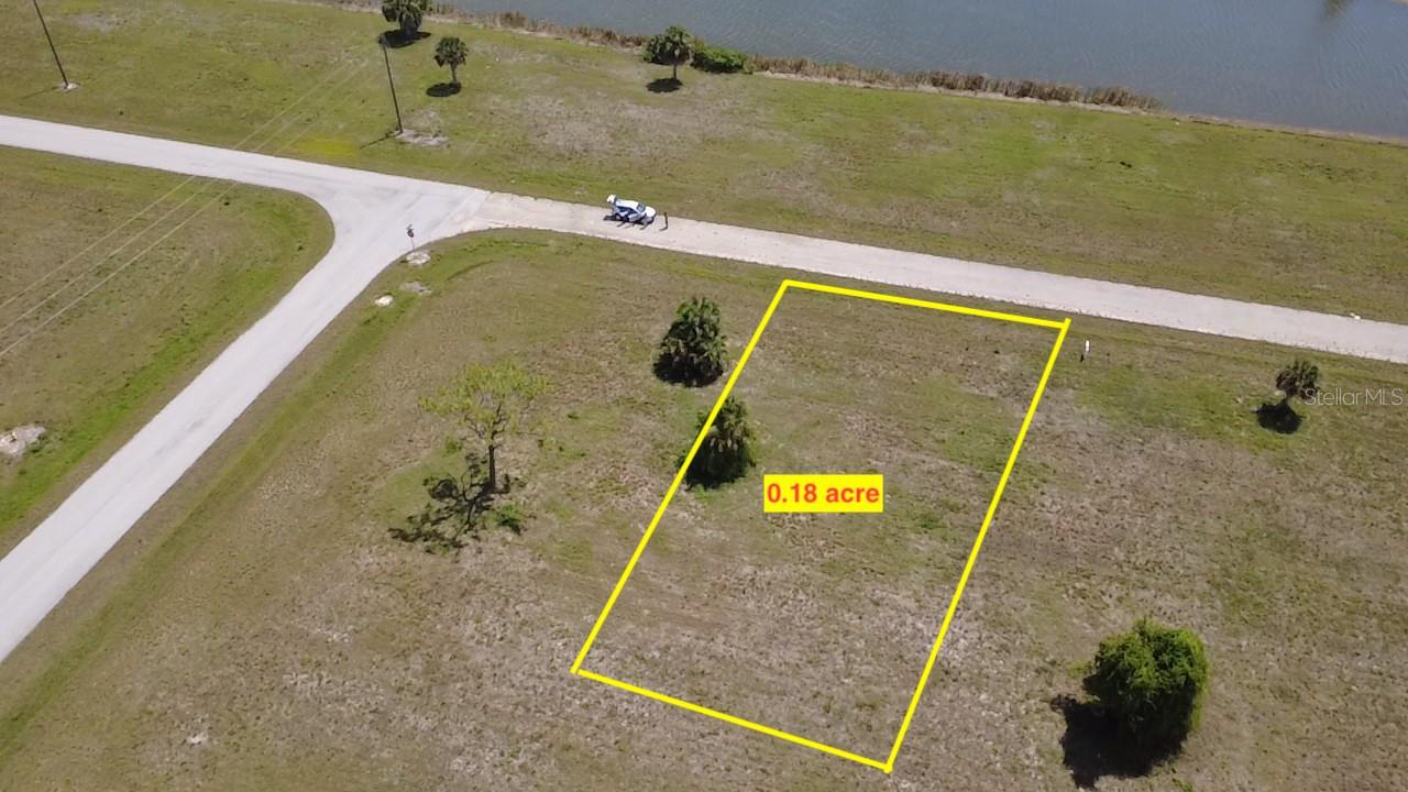 39 WILLOW RD Property Photo 1