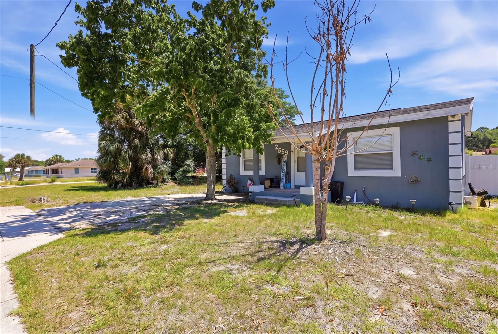 2559 Harry T Moore Ave Property Photo 3