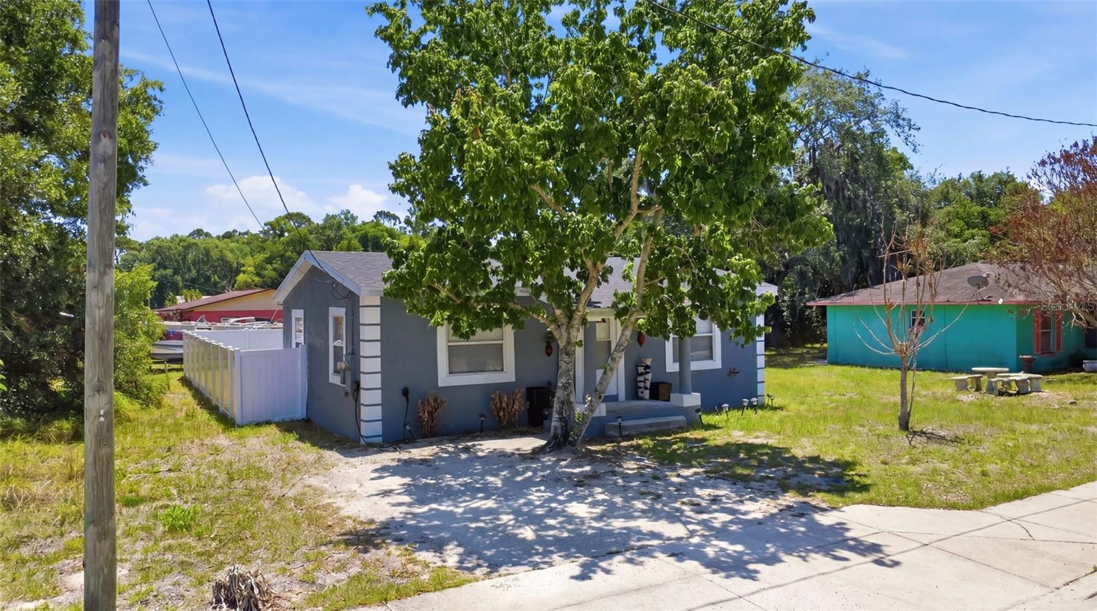 2559 Harry T Moore Ave Property Photo 4