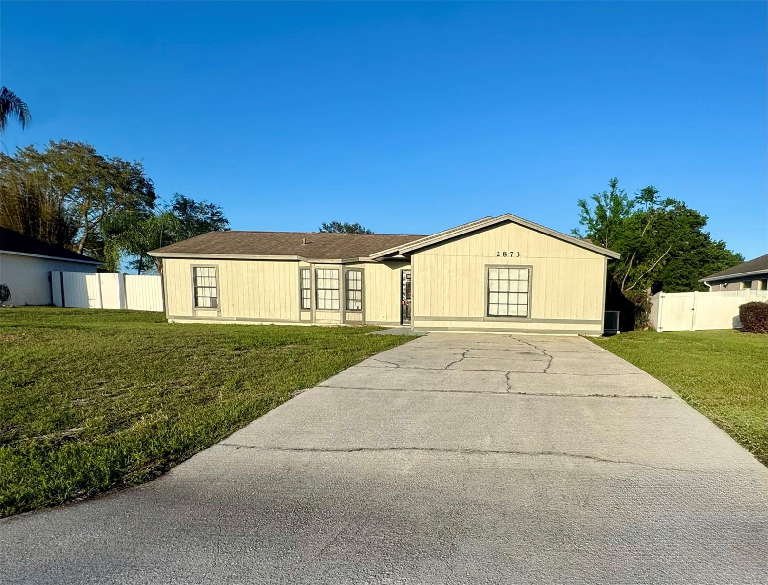 2873 Cottondale Dr Property Photo 1