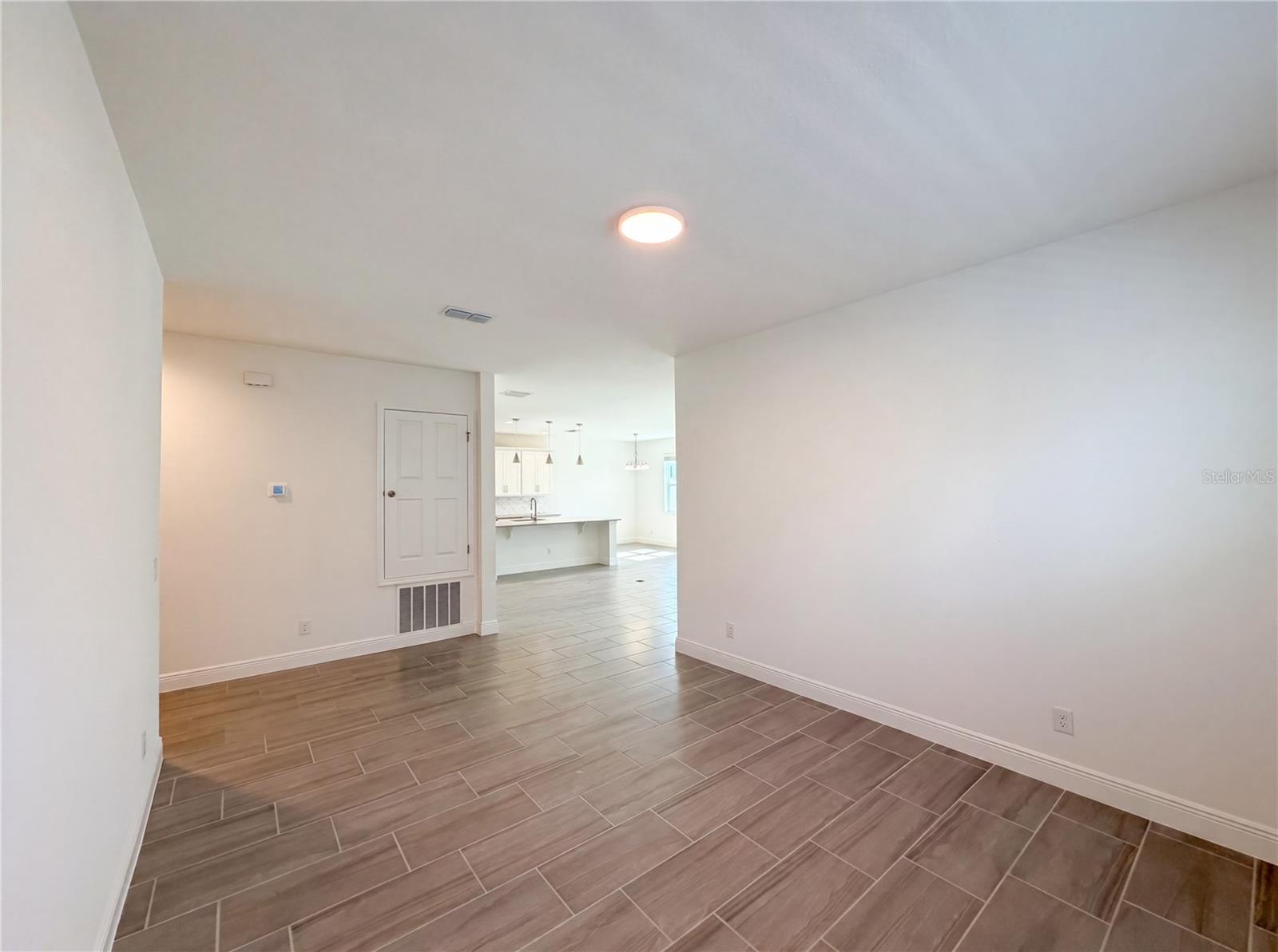 7725 Scicli Way Property Photo 3