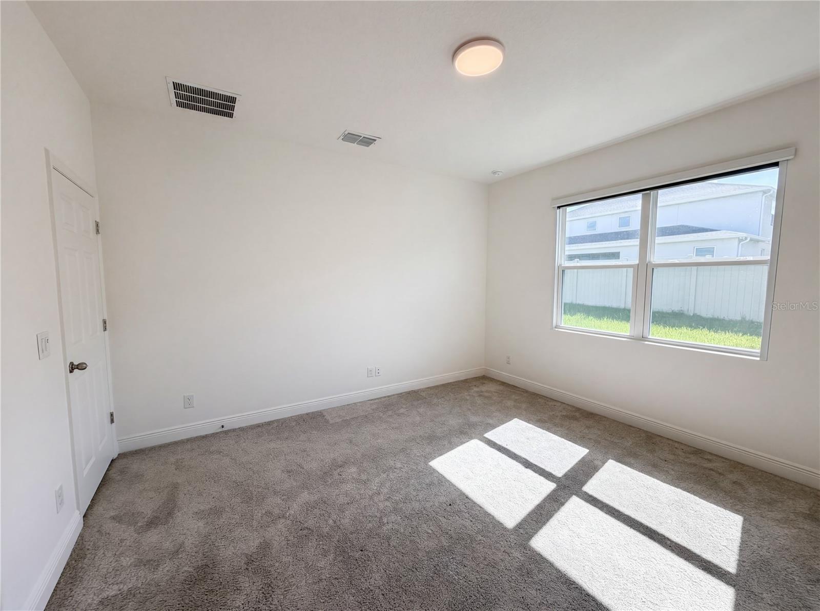 7725 Scicli Way Property Photo 4
