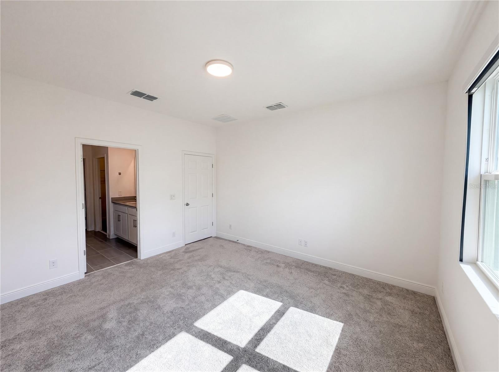 7725 Scicli Way Property Photo 17