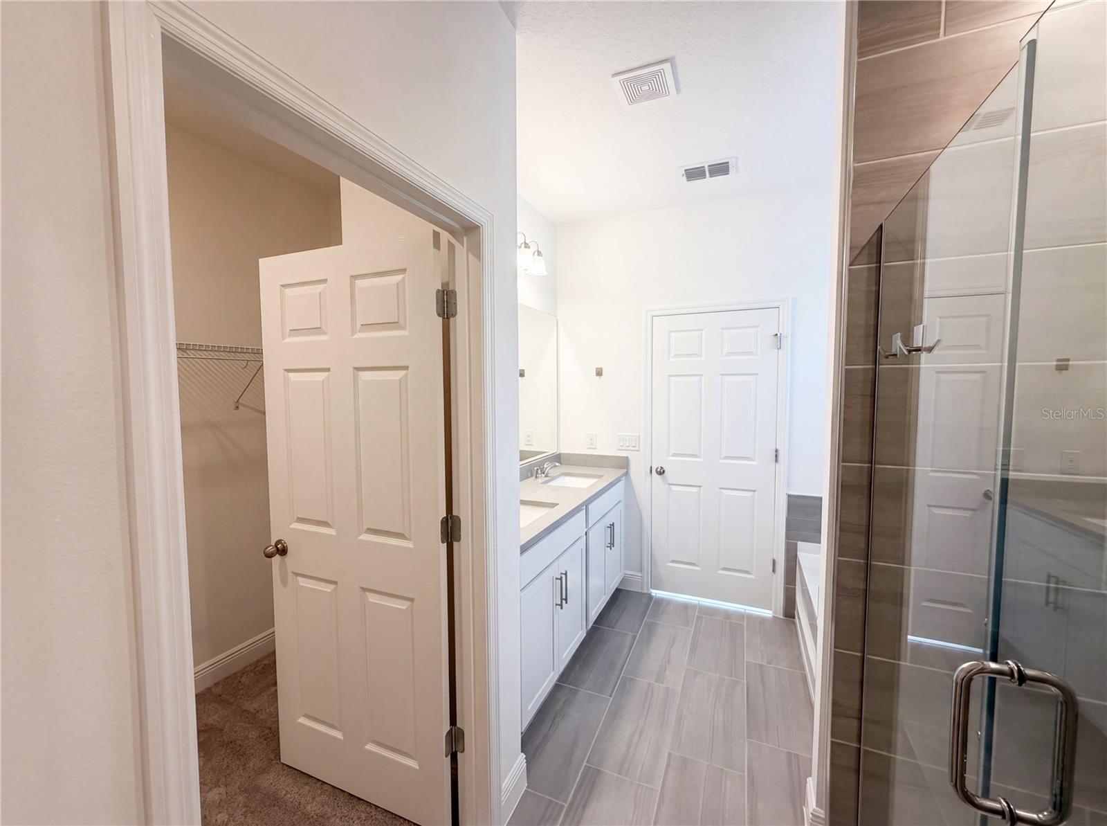 7725 Scicli Way Property Photo 20