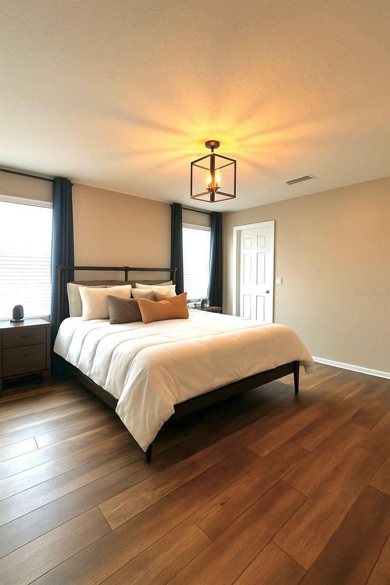 O6402626 Property Photo 11