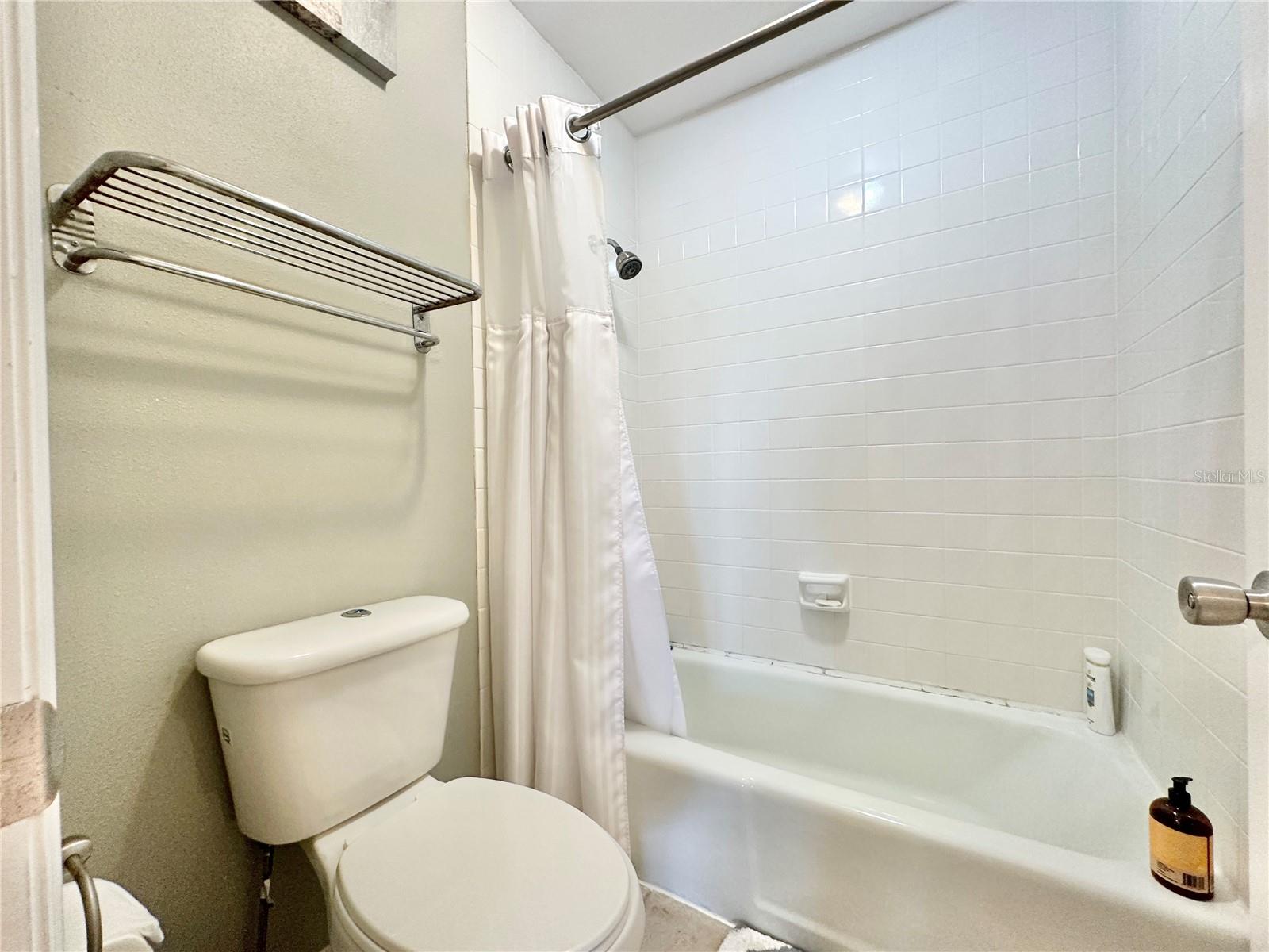 1096 Villa Ln #78 Property Photo 17