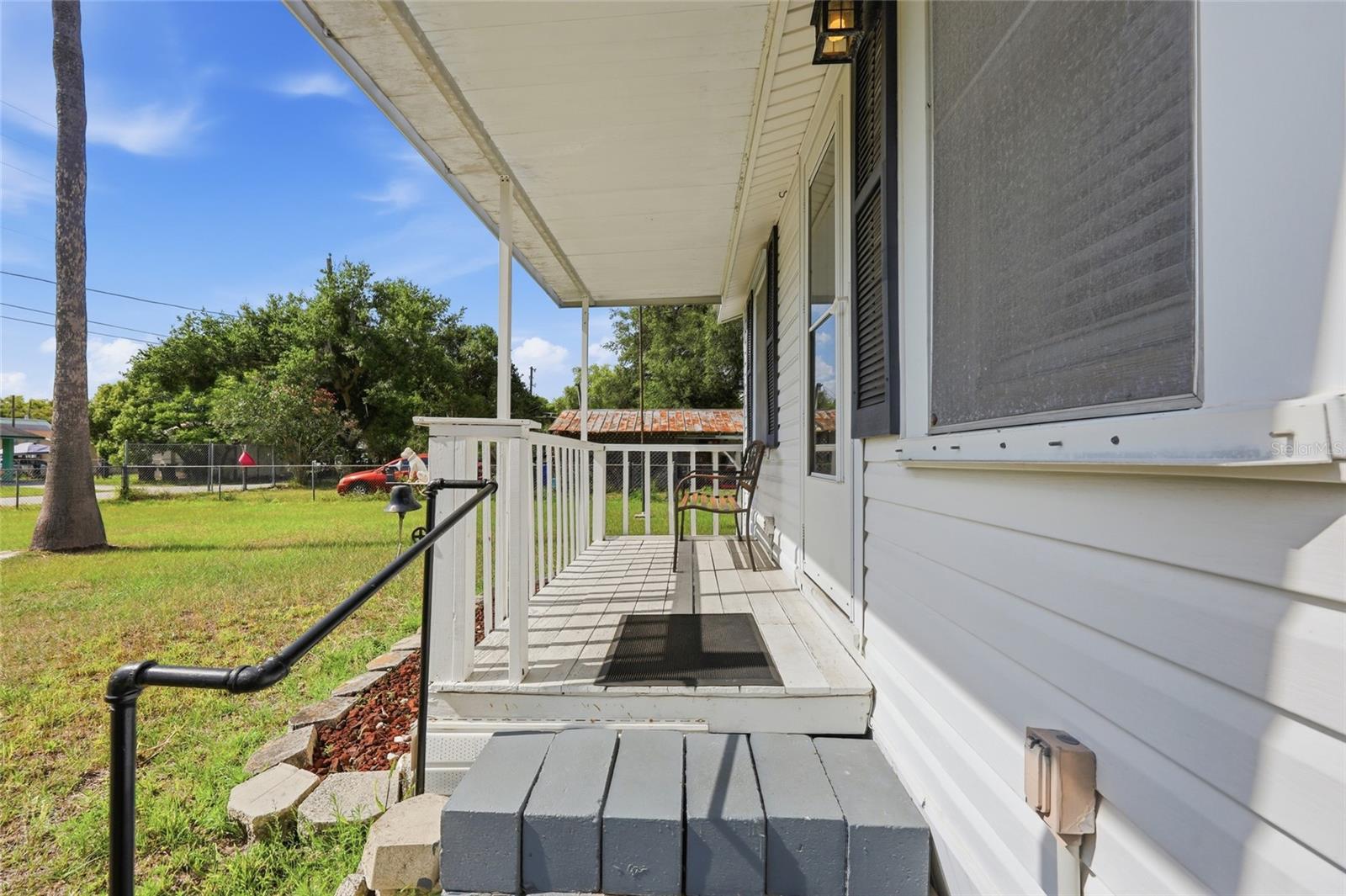 1705 Delaware Ave Property Photo 6