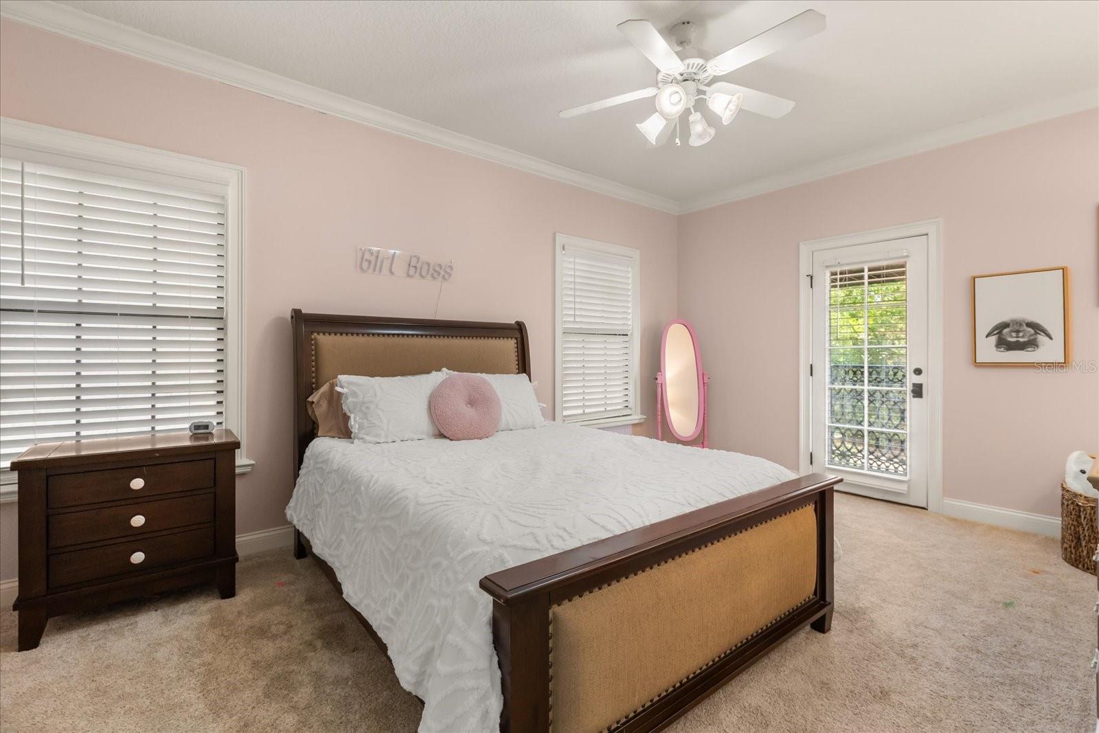 1244 E Lake Colony Dr Property Photo 15