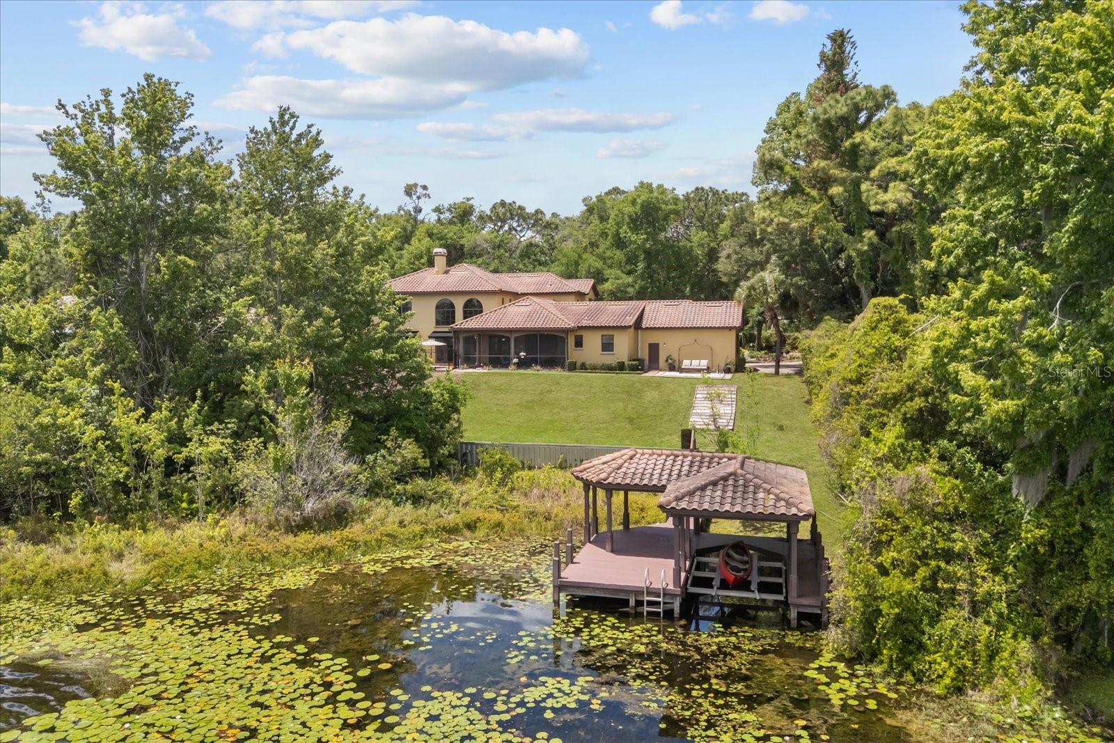 1244 E Lake Colony Dr Property Photo 32