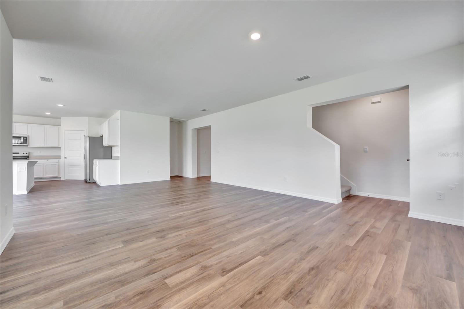 3610 Pfeiffer Falls Pl Property Photo 6