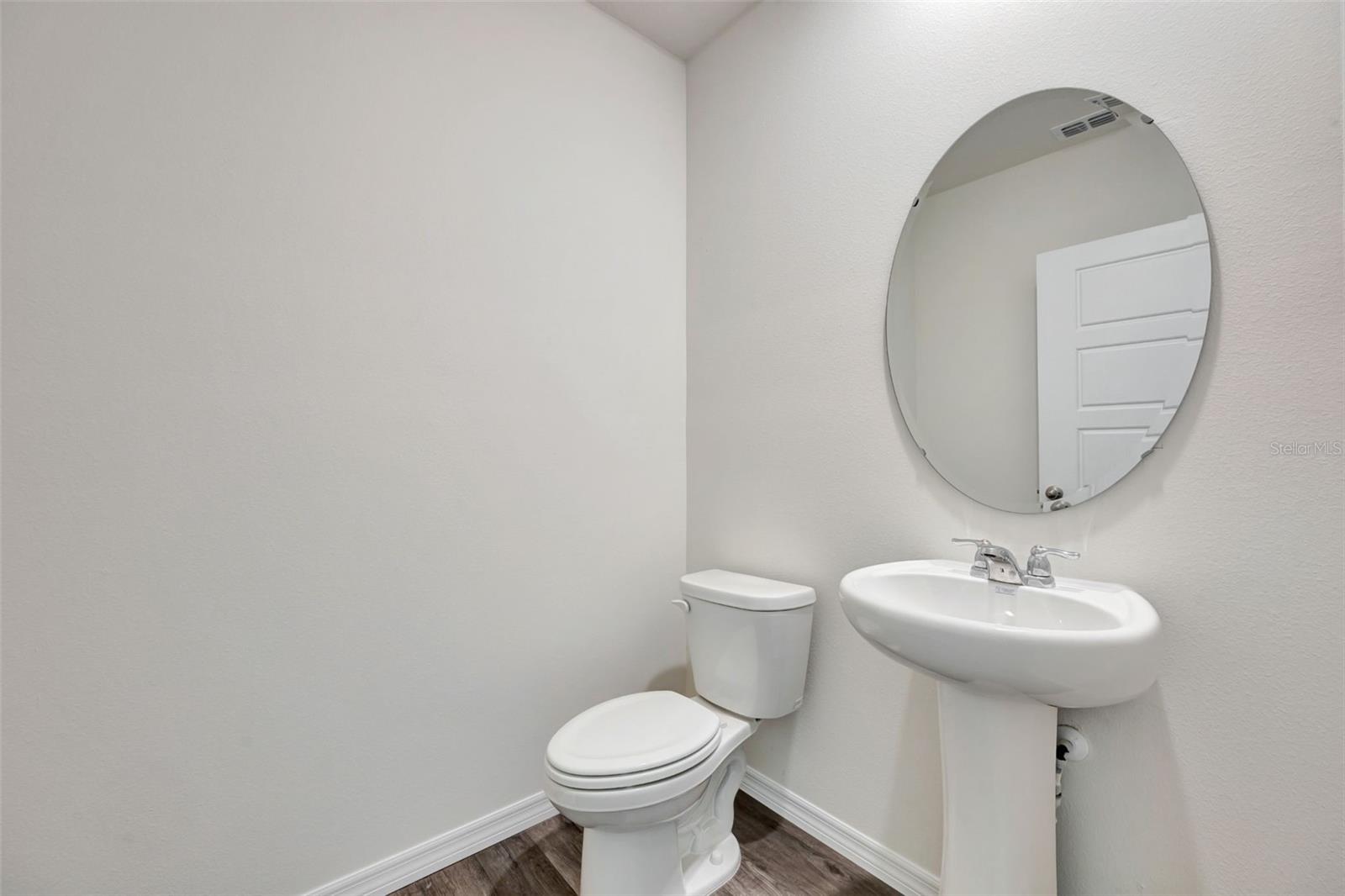 3610 Pfeiffer Falls Pl Property Photo 18