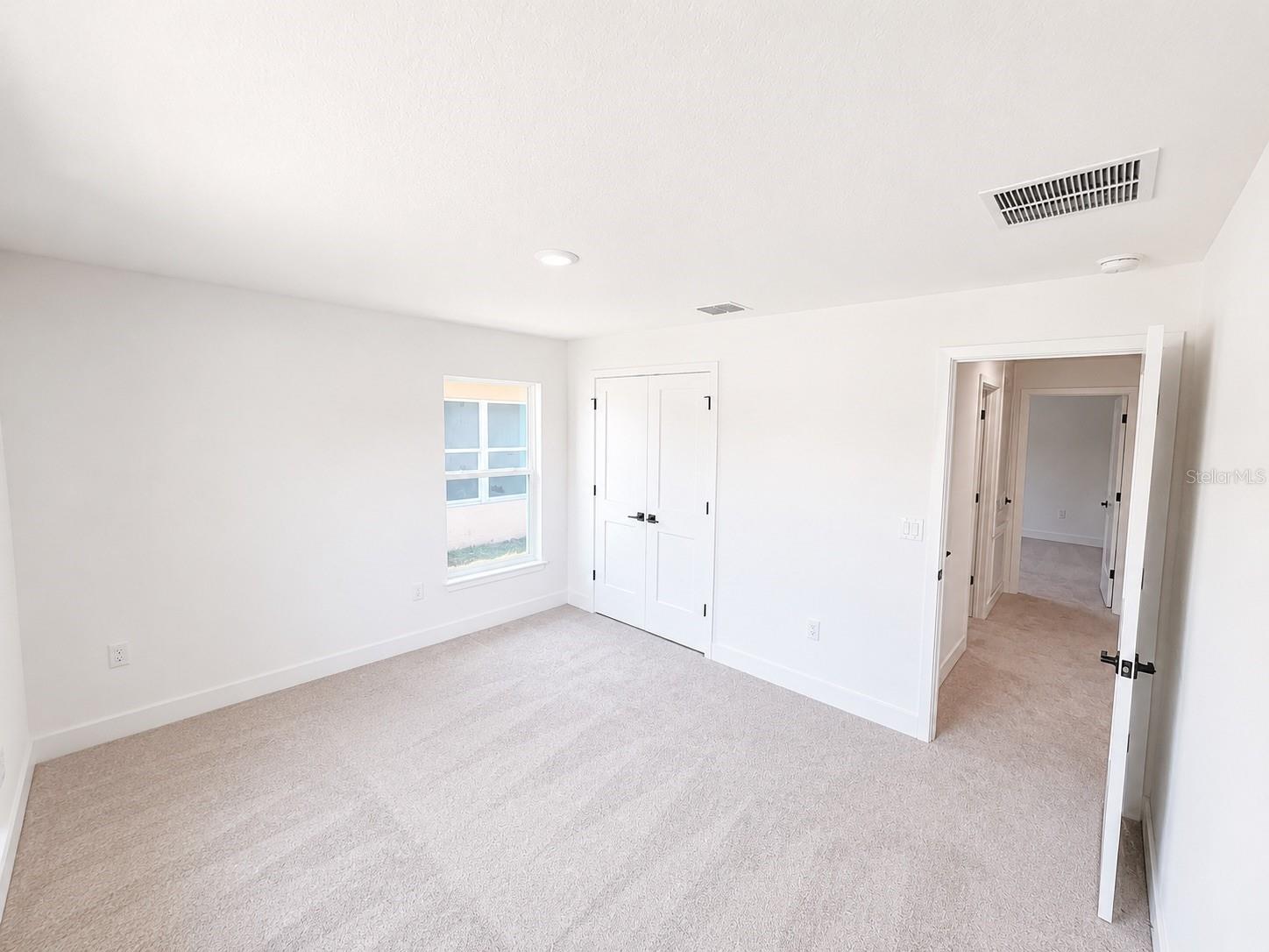 7636 Bent Tree Loop Property Photo 5