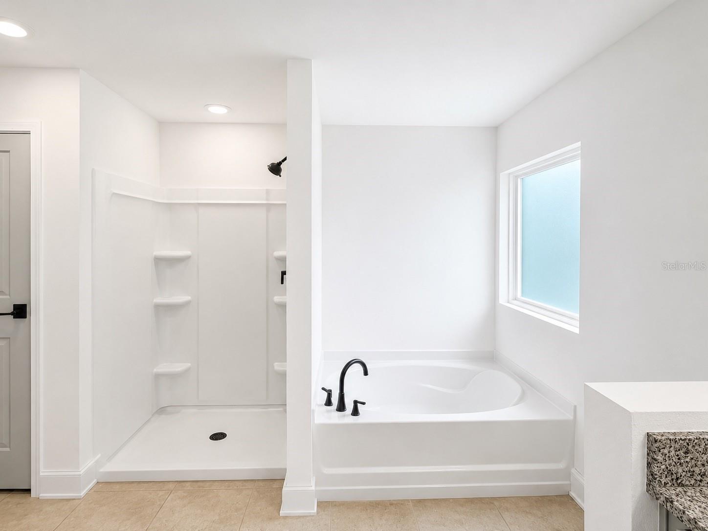 7636 Bent Tree Loop Property Photo 9