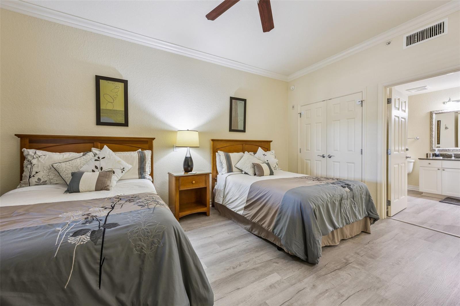 7602 Sandy Ridge Dr #103 Property Photo 16
