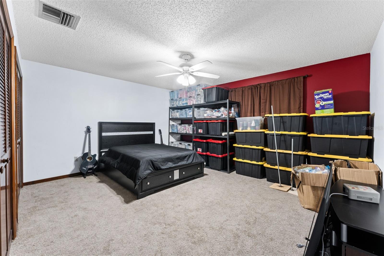 O6402766 Property Photo 13