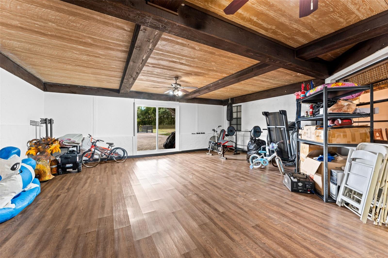 O6402766 Property Photo 14
