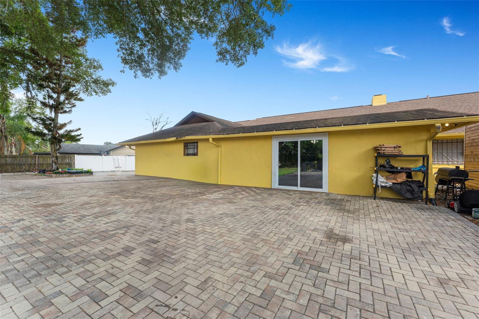 O6402766 Property Photo 15