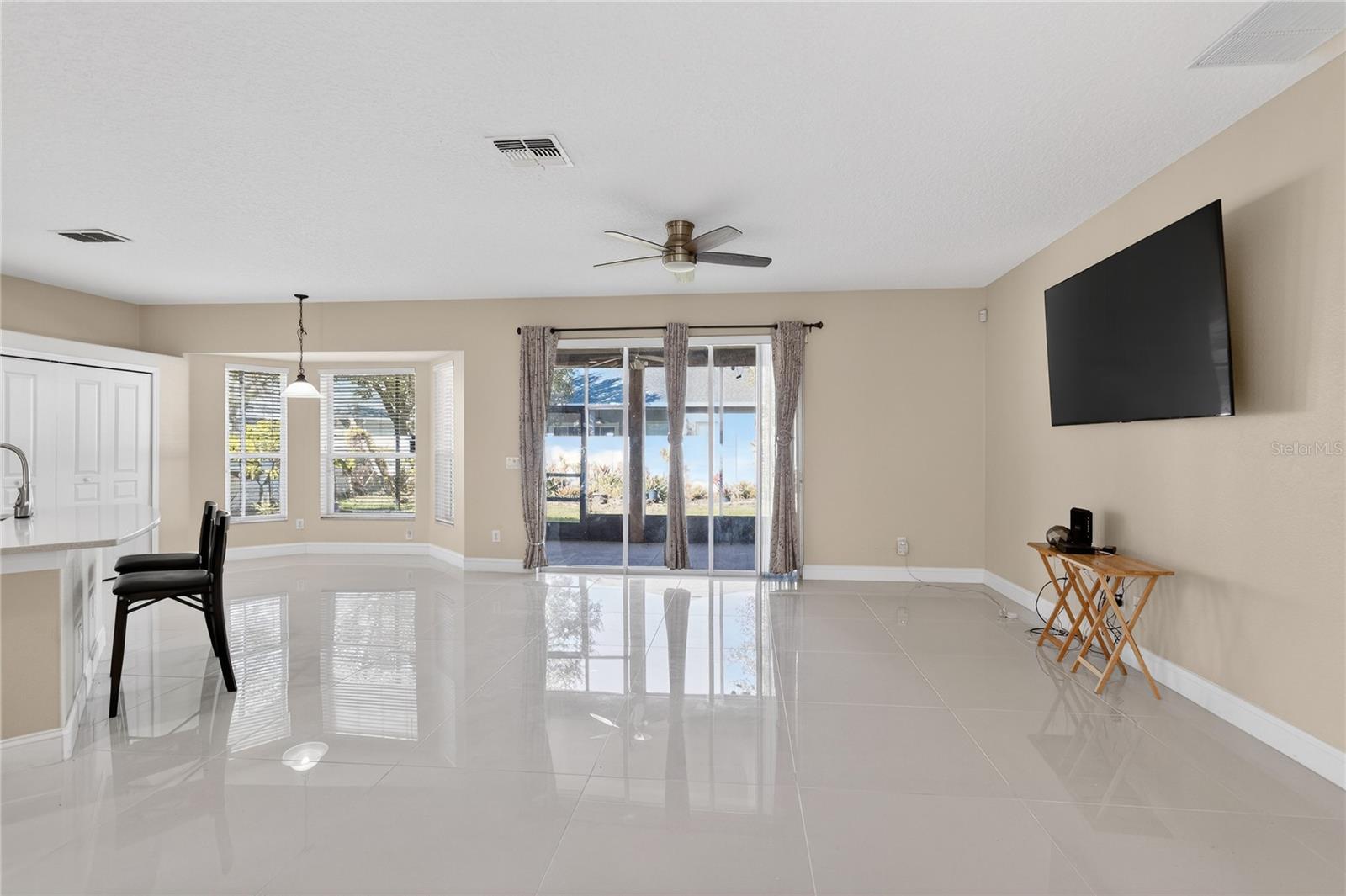 2508 Bross Dr Property Photo 23