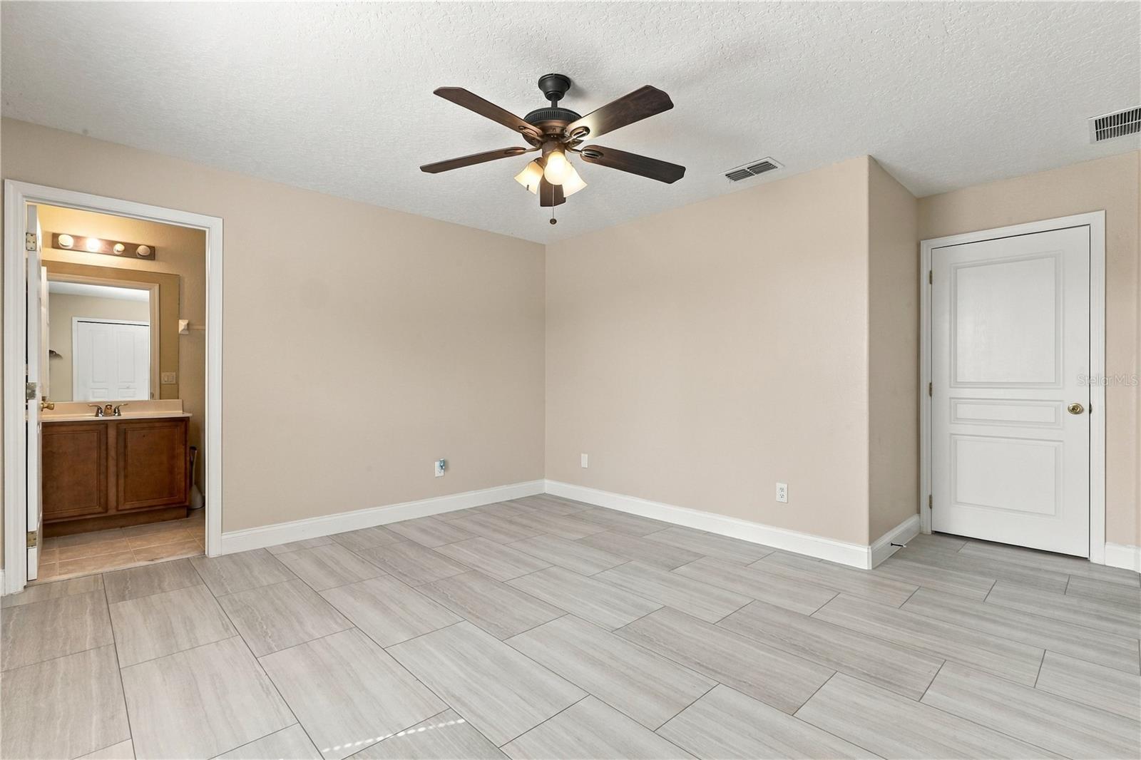 2508 Bross Dr Property Photo 32