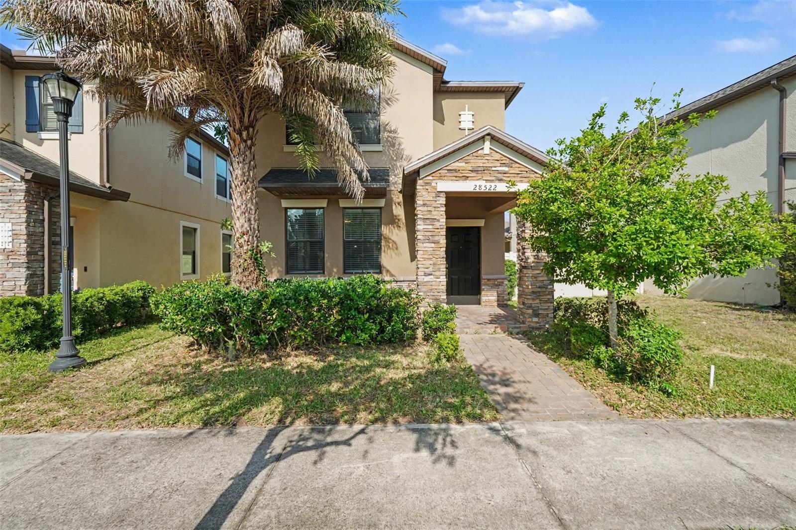 28522 E PLEASANT BAY LOOP