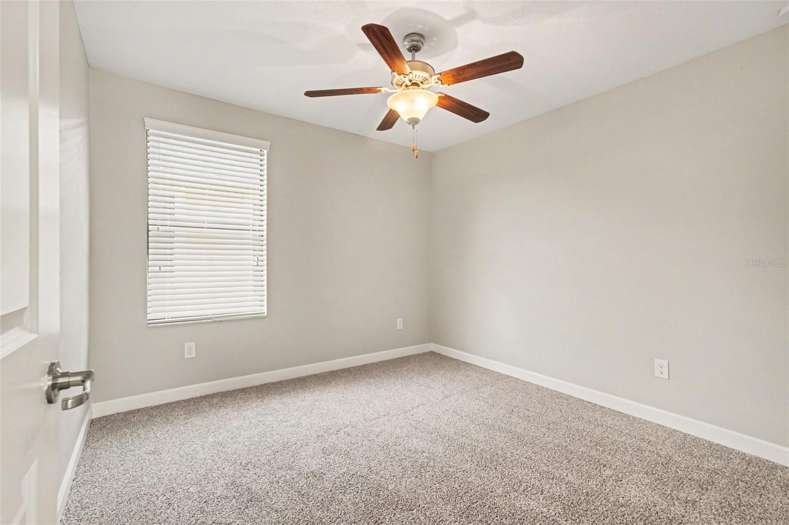 28522 E Pleasant Bay Loop Property Photo 13