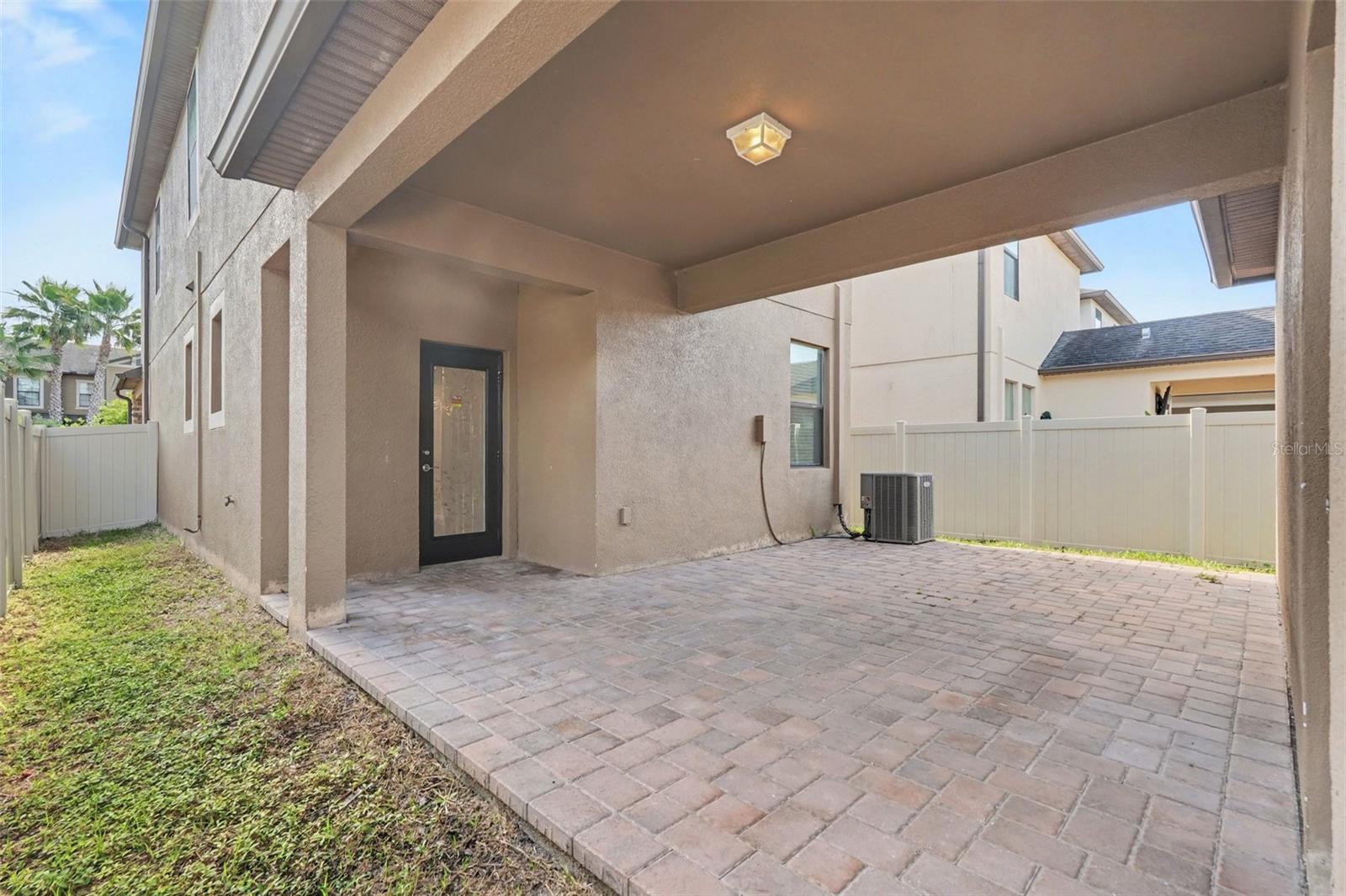 28522 E Pleasant Bay Loop Property Photo 24