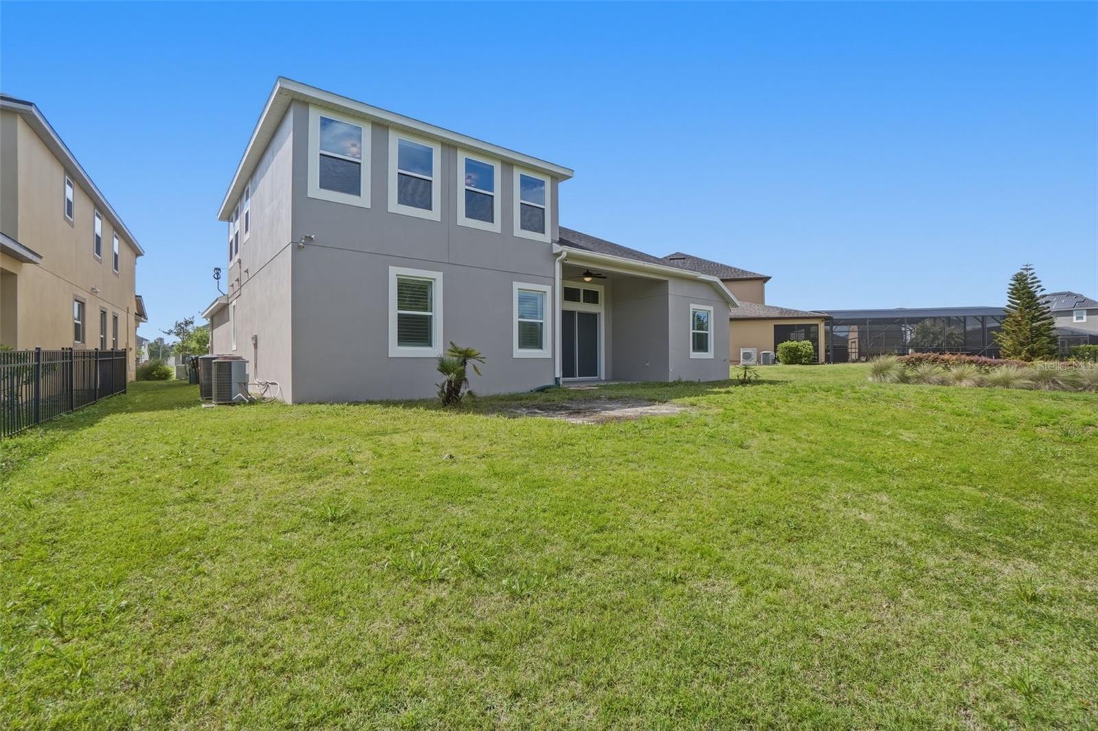 10760 Tibbett St Property Photo 39