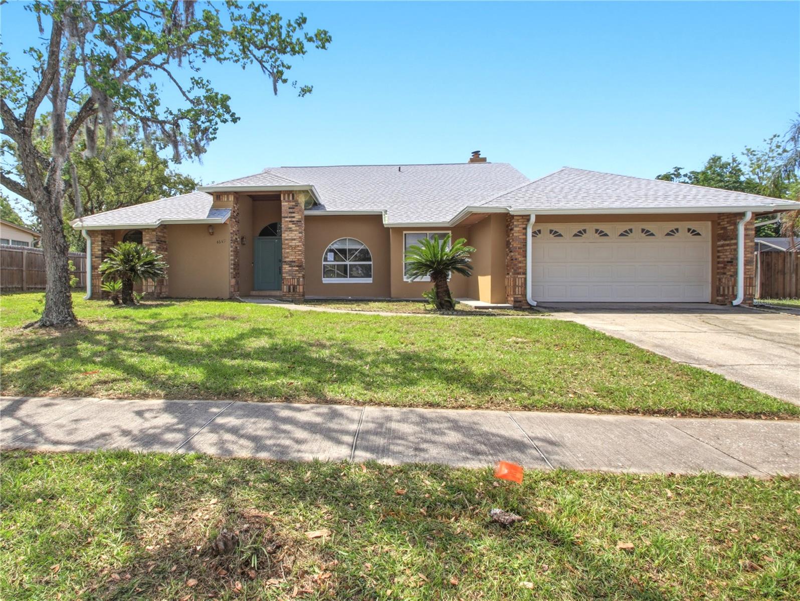 4649 Creekview Ln Property Photo 1