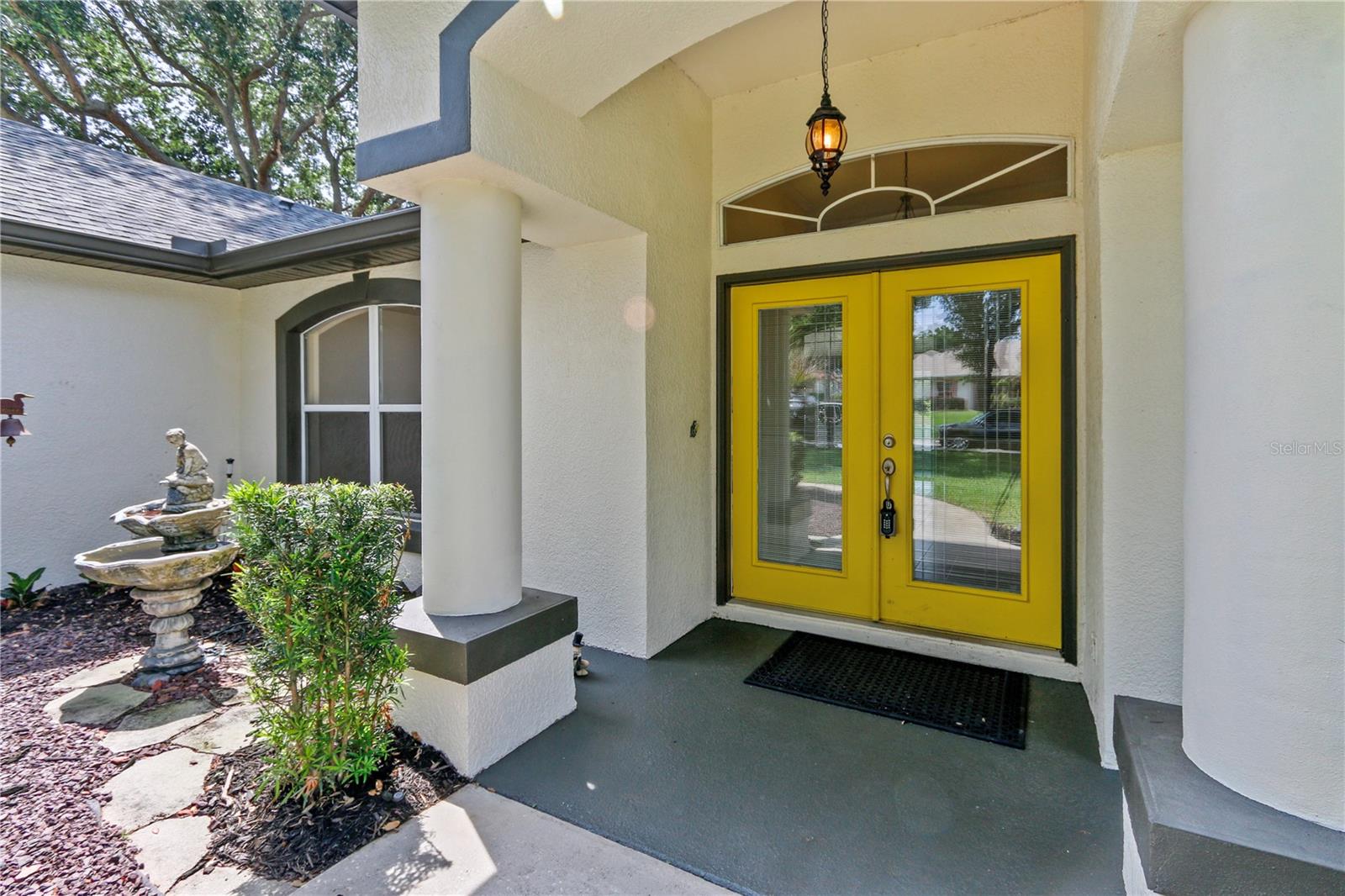 10814 VINEYARD CT