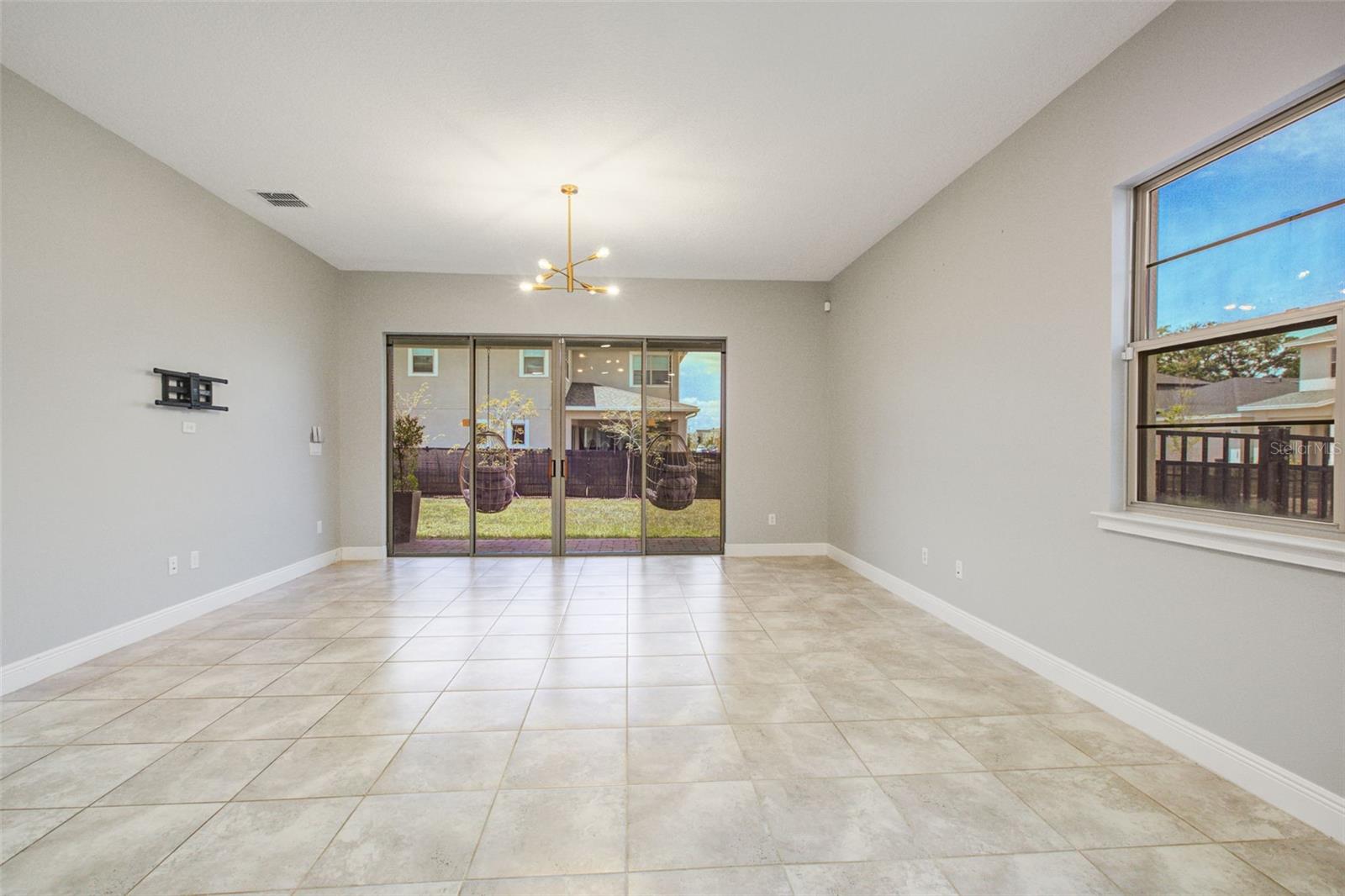 5234 Buttonsage Dr Property Photo 6