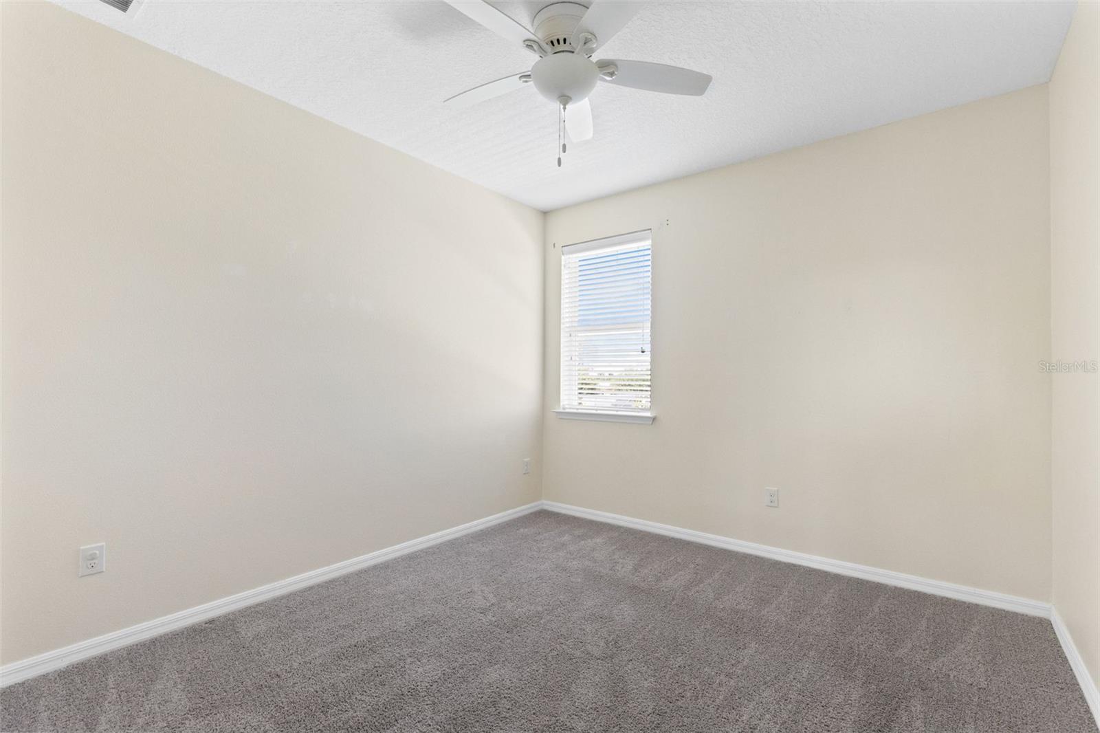 2819 Stonegate Dr Property Photo 17
