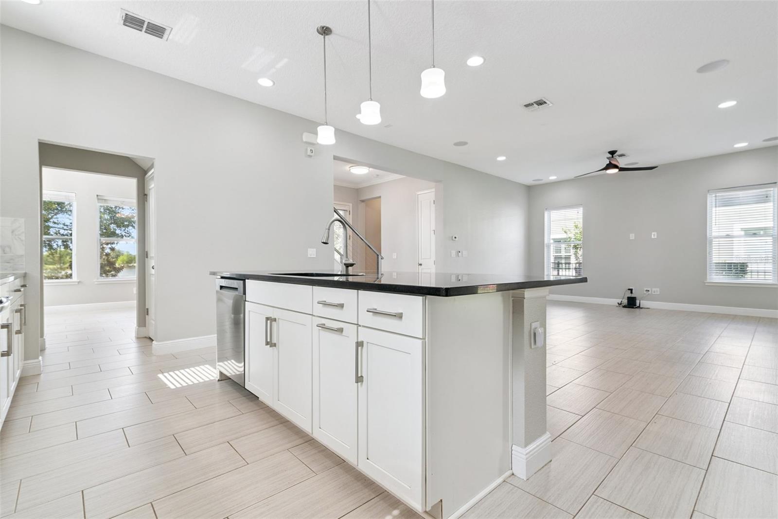 9044 Tavistock Lakes Blvd Property Photo 10