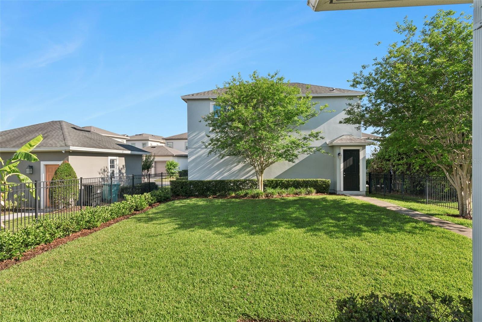 9044 Tavistock Lakes Blvd Property Photo 33