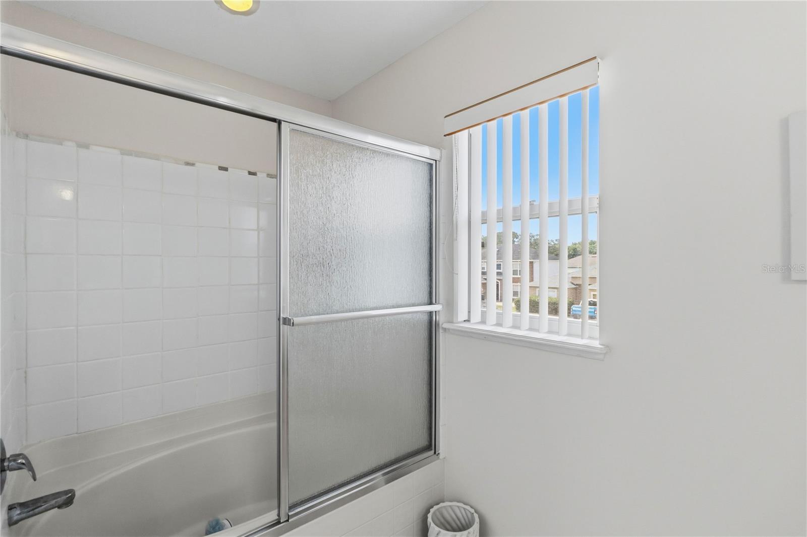 122 Carmel Bay Dr Property Photo 15