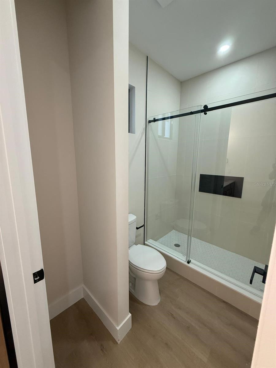 1034 Alcalde St E Property Photo 18