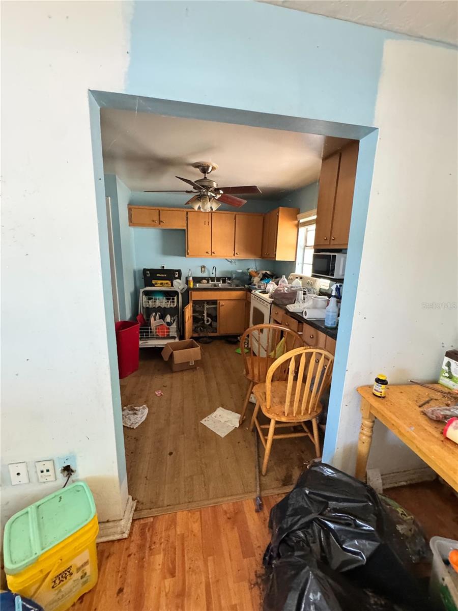 305 Cherry Laurel Ave Property Photo 17