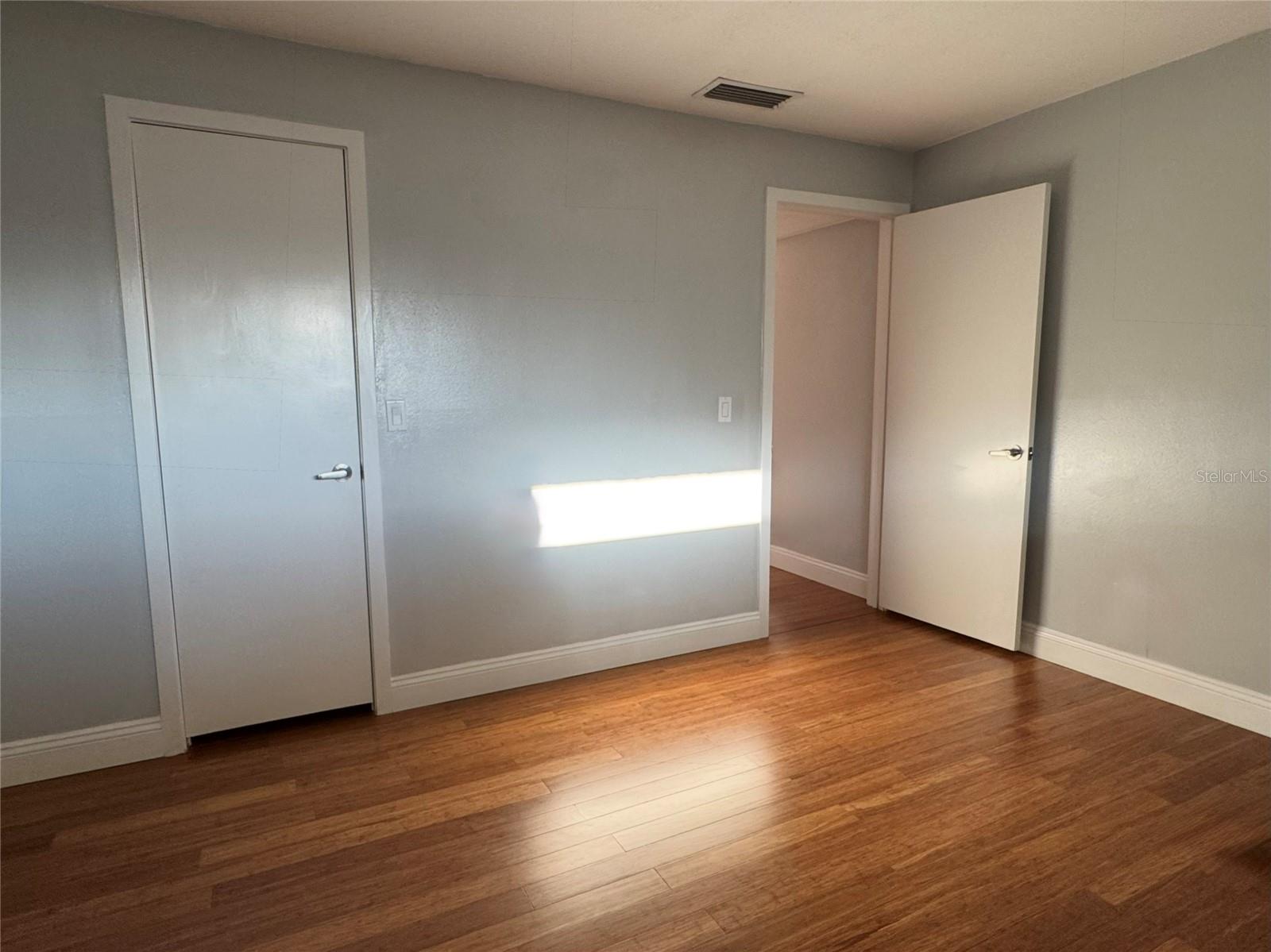 108 Madrid Dr #d Property Photo 25